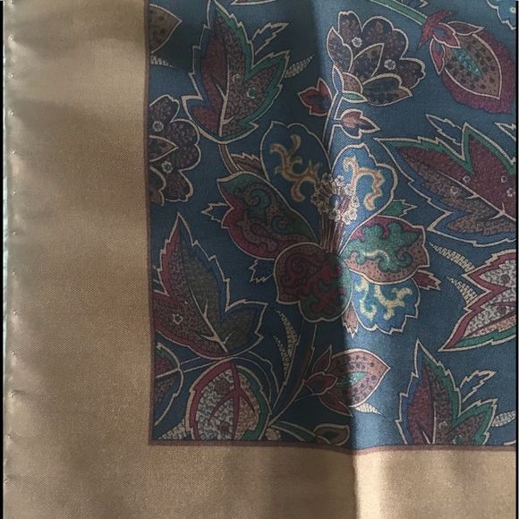 Italy Silk Scarf Bandana - Picture 1 of 11